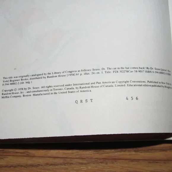 “THE CAT IN THE HAT COMES BACK” by Dr Seuss I Can Read It All By Myself Book - Picture 4 of 4